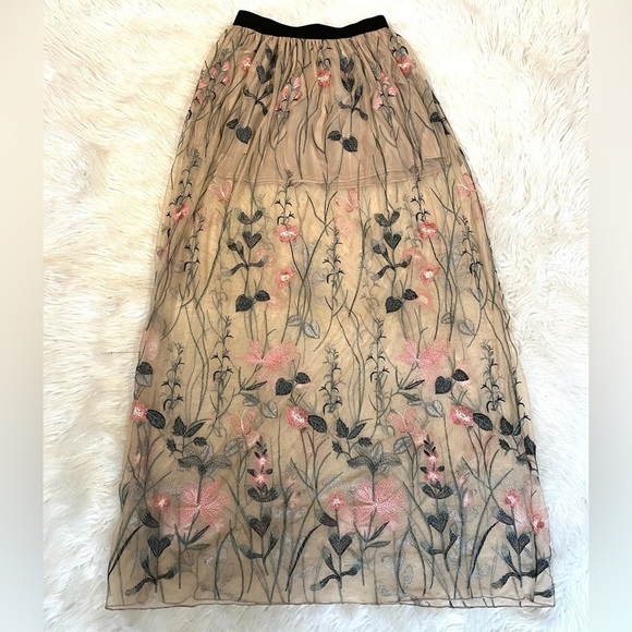 Floral Embroidered Mesh Overlay Maxi Skirt w/ Short Mini Liner - Picture 1 of 13